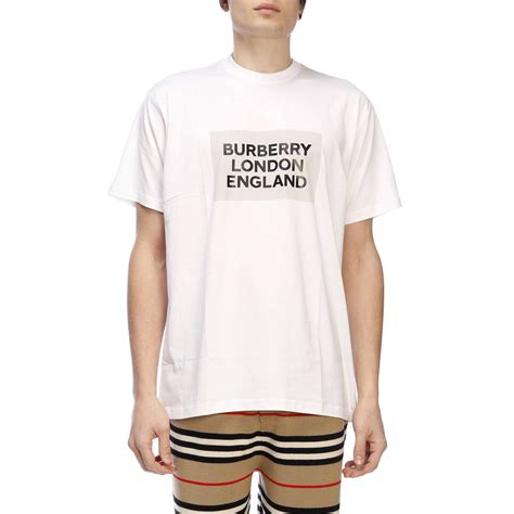 burberry t shirt heren|burberry korte broek.